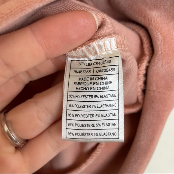 Cupcakes & Cashmere Elio Velour Sweatshirt Pink - Picture 4 of 7